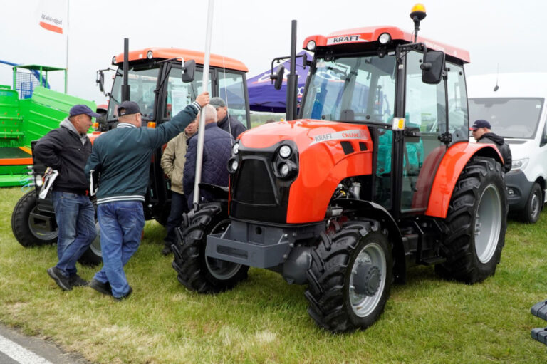 Nowoczesne ciągniki rolnicze z Polski. Produkcja ruszyła w Czarnolesie